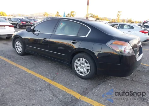 2011 Nissan Altima 2.5 from USA, damaged, VIN 1N4AL2AP2BN429445